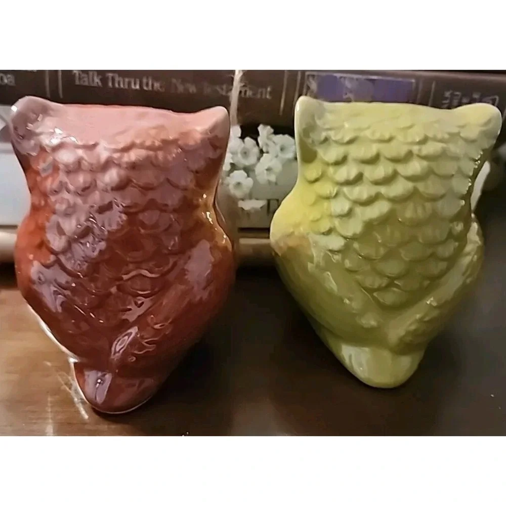 Lot 2-Vtg 1970 Olive Green and Rust Glaze Small Home Decor